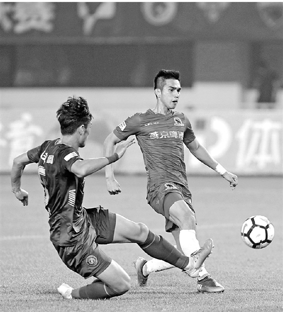 济南绿城主场击败江苏北控，展现强大实力