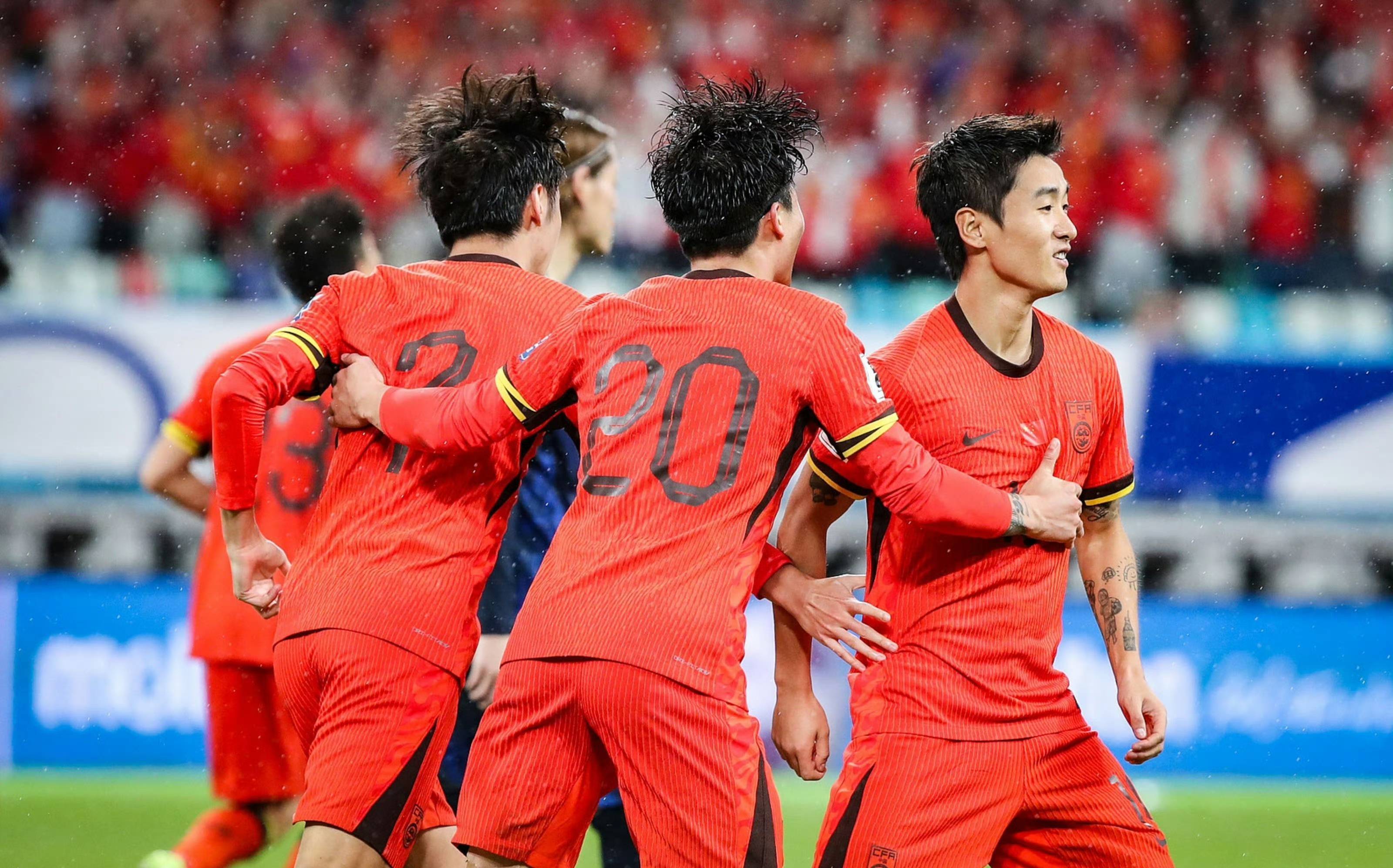 国内足坛风云再起，热门对战精彩纷呈的简单介绍