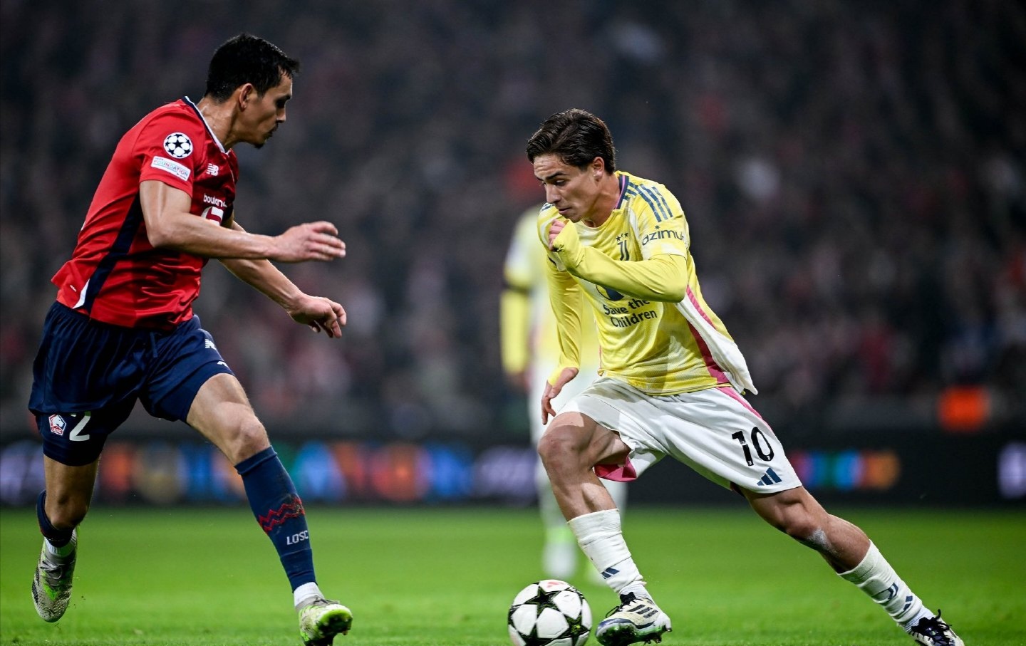 里尔战胜对手，取得胜利保持不败纪录