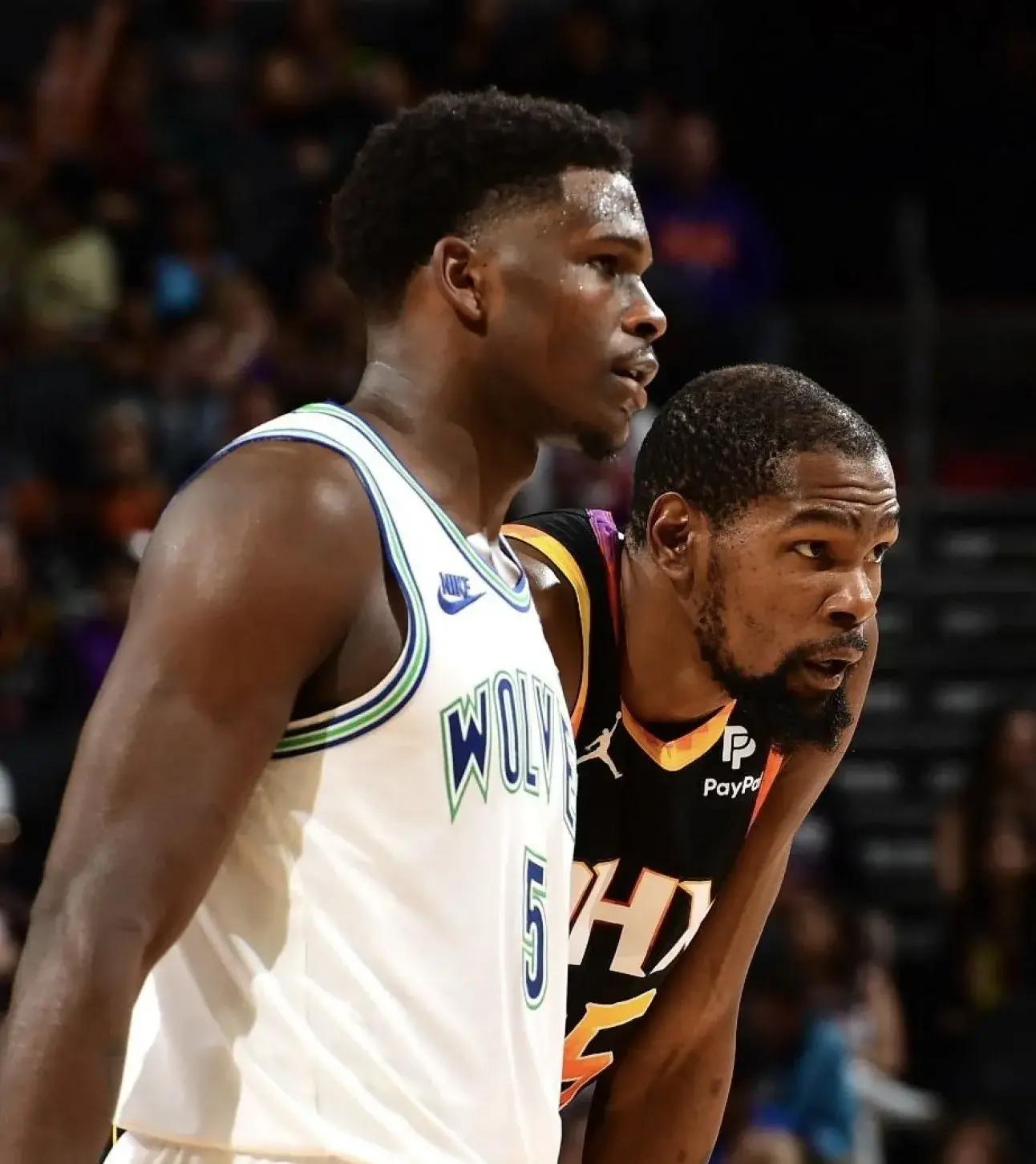 包含森林狼队全队合力，完成绝地逆转惊险胜利！的词条