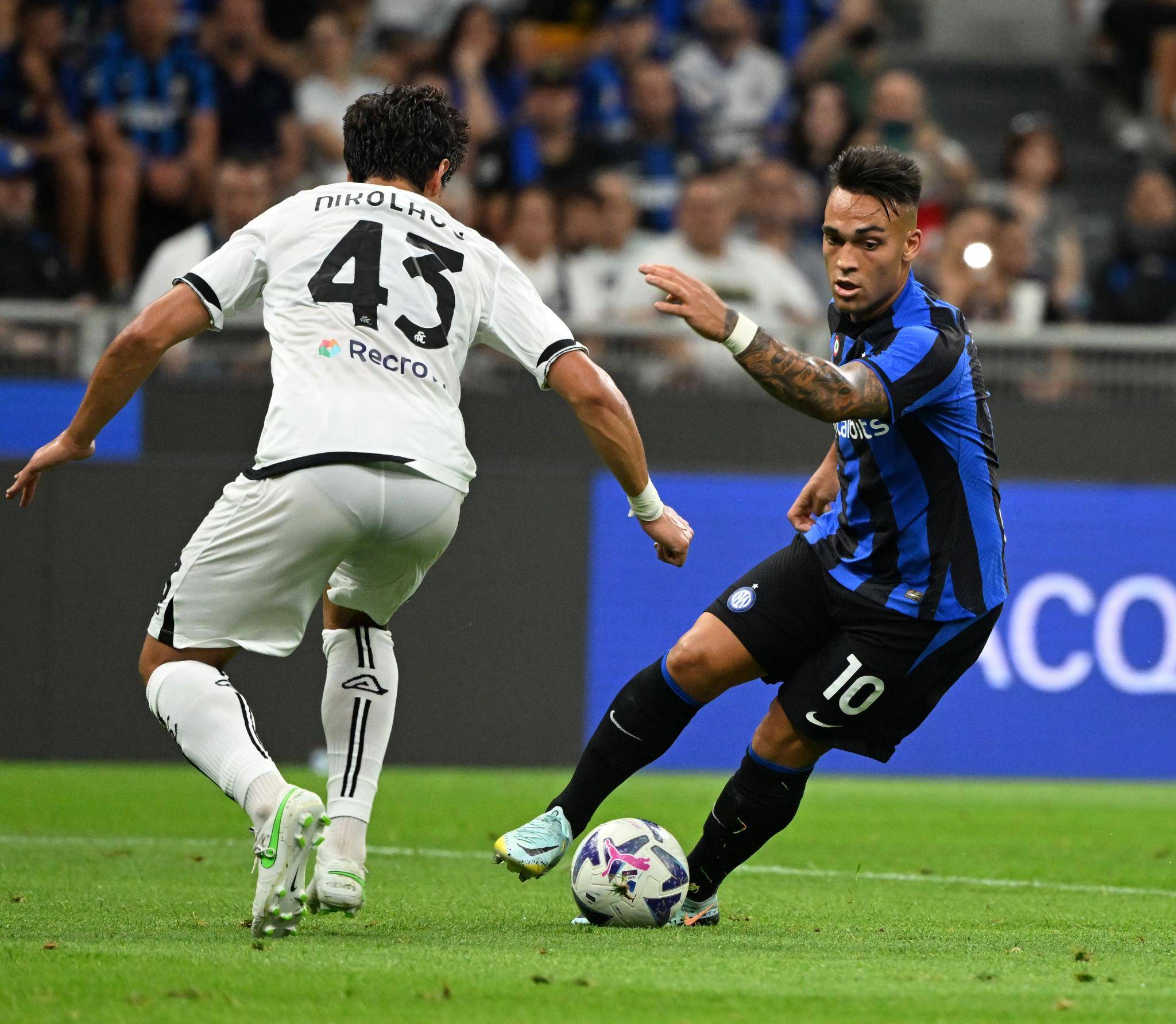 关于帕尔马击败终结不败的斯佩齐亚，保级悬念继续的信息