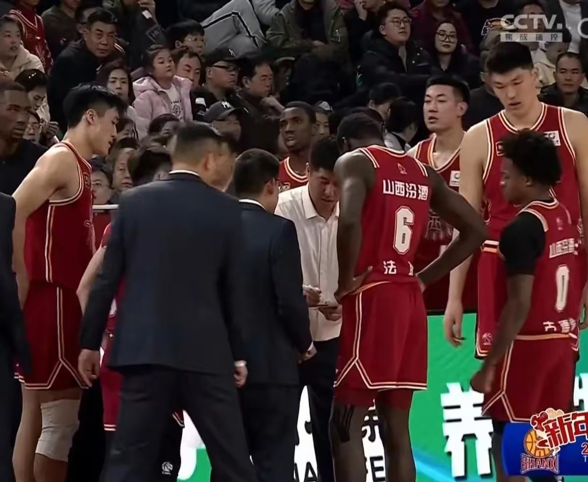 辽宁男篮客场惊险逆转山西止连败