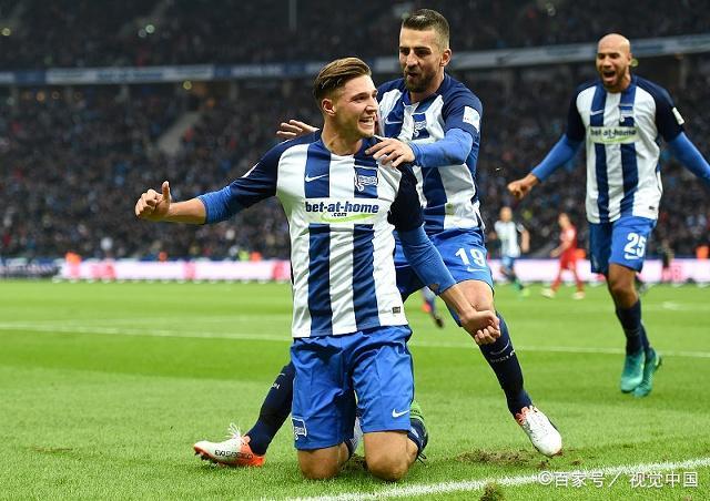 柏林赫塔战平奥格斯堡,积分榜第七位置暂居不变 柏林赫塔战平奥格斯堡,积分榜第七位置暂居不变