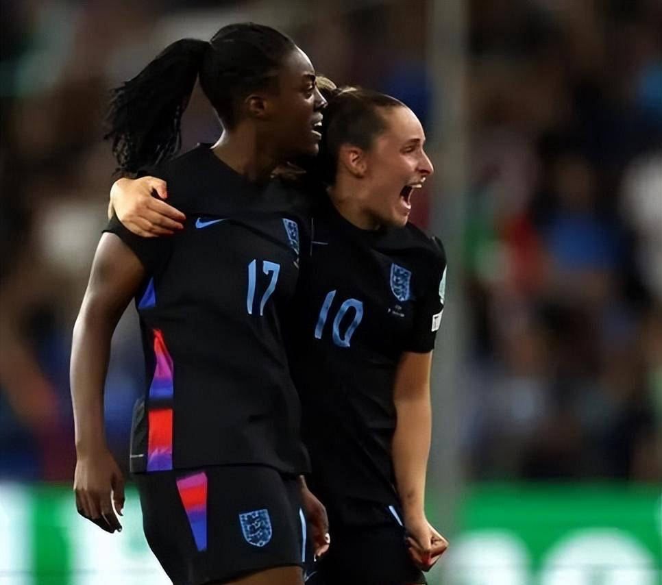 关于欧洲杯决赛：英格兰点球战胜德国晋级四强的信息