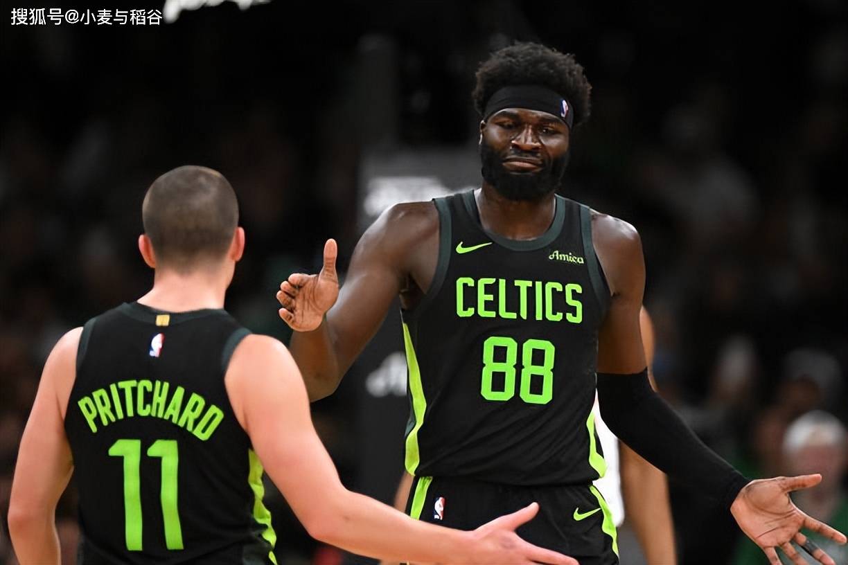 快船击败凯尔特人，双核心表现出色