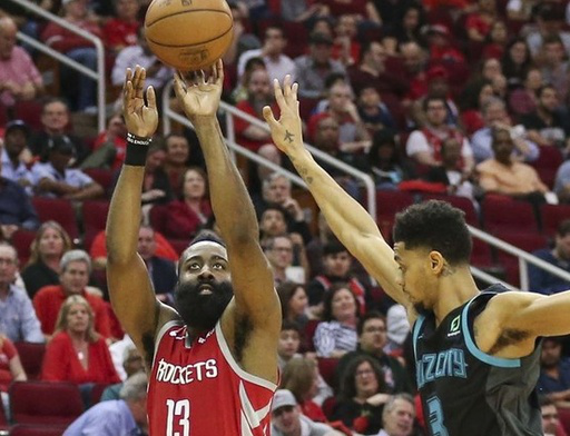 火箭战胜黄蜂，四连胜保持纪录！